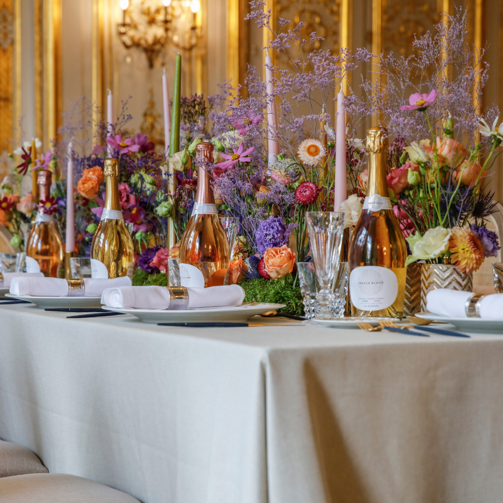 French Bloom's Art De La Table